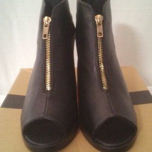BALL BAND Black Molly Booties - Size 7 Women